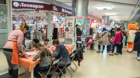 Фестиваль сети хобби-гипермаркетов Леонардо проходит на Звездной